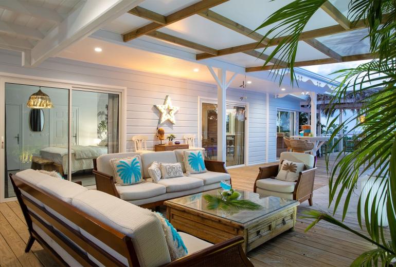 Sxm024 – Casa na colina com vista para o mar em Terres Basses