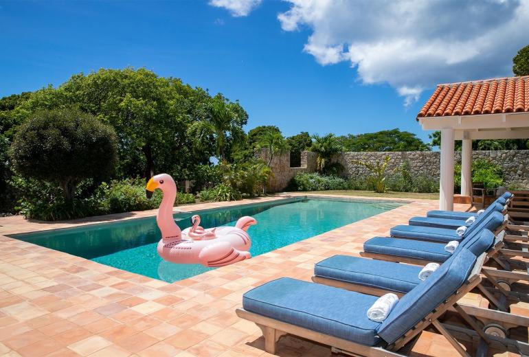 Sxm025 – Architectural home with lagoon views in Terres Basses