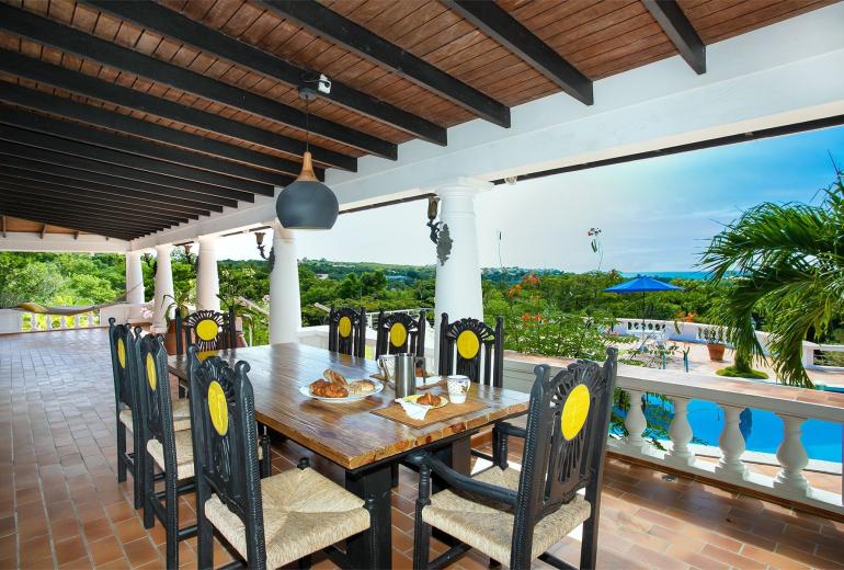 Sxm036 – Colonial-style villa with ocean views in Terres Basses