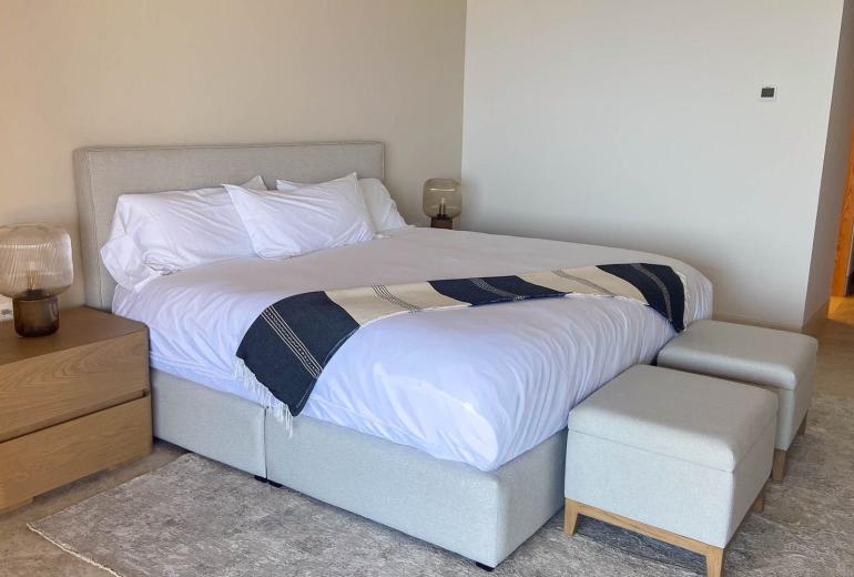 Ptm042 - Elegant Oceanview Villa at Kupuri Beach