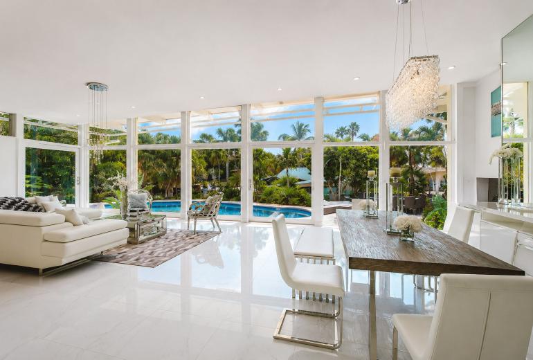 Mia019 - Modern Waterfront House in Fort Lauderdale
