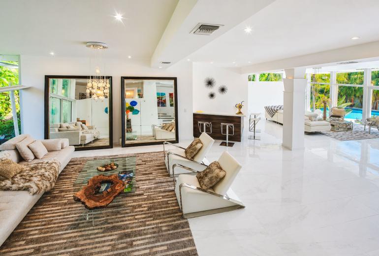 Mia019 - Modern Waterfront House in Fort Lauderdale