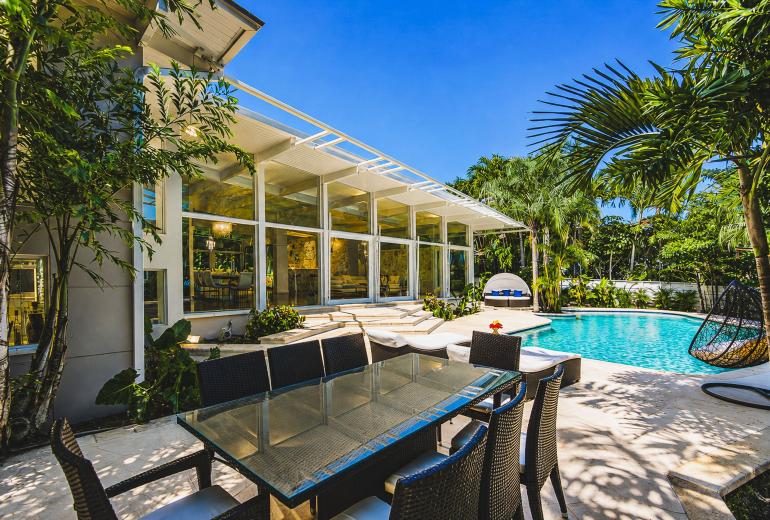 Mia019 - Modern Waterfront House in Fort Lauderdale