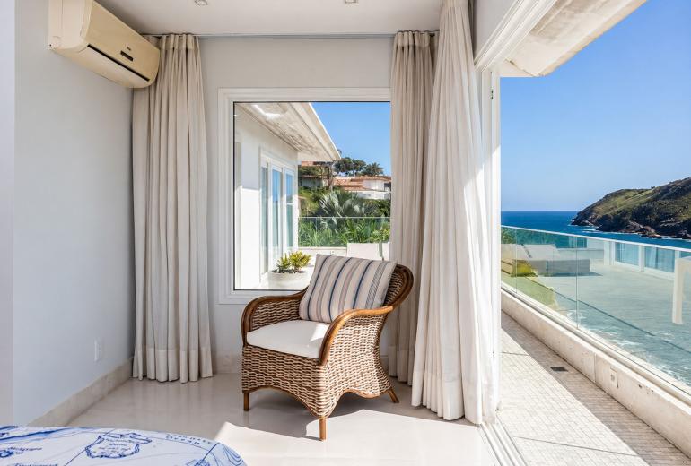 Buz020 - Modern Oceanfront Villa in Ferradura