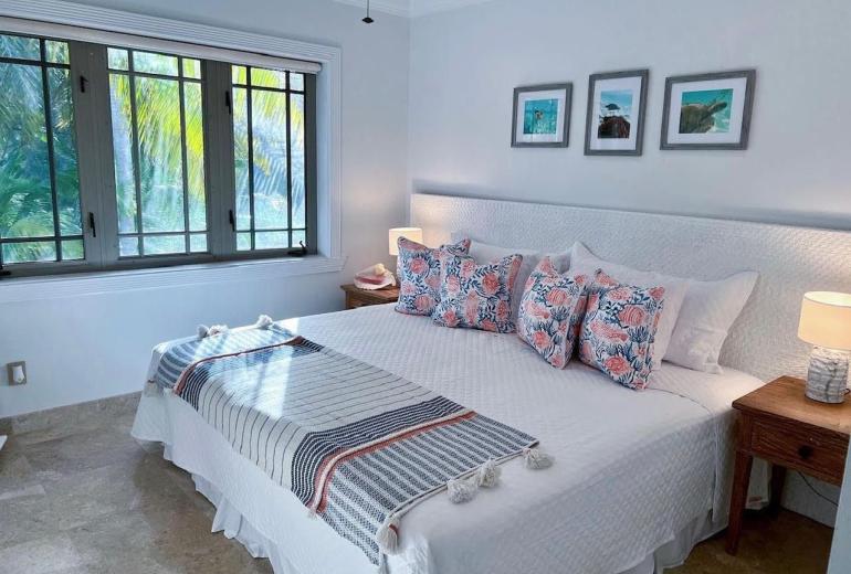 Bhs025 - Beachfront villa with ocean views in Exuma