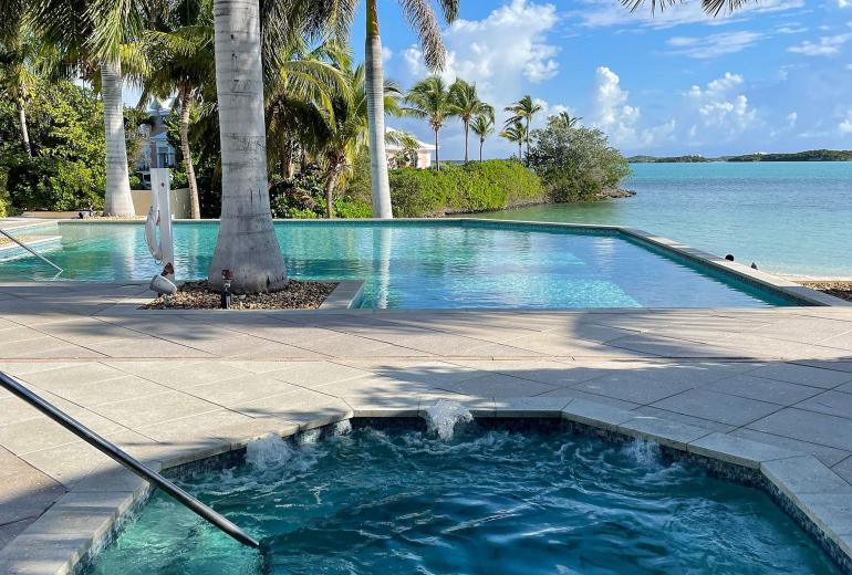 Bhs026 - Oceanfront villa with panoramic views in Exuma