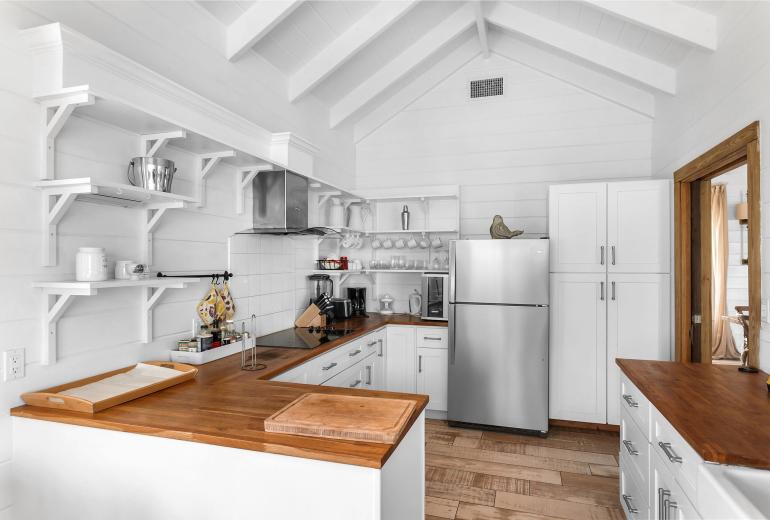 Bhs027 - Beachfront villa with private pool in Great Exuma