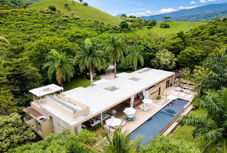 Anp088 - Casa de arquitectura en Mesa de Yeguas