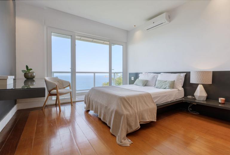Rio106 - Mansão com vista incrível para o mar em São Conrado