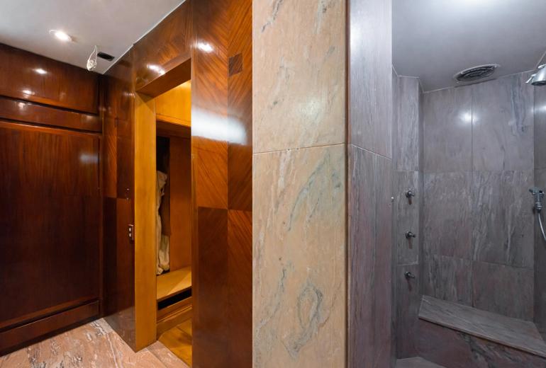 Rio456 - 470m2 linear penthouse with the best view in Leme