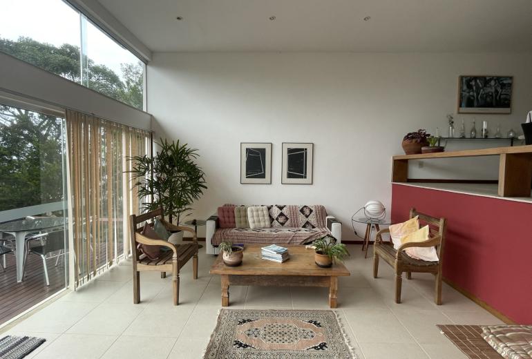 Buz209 - Spacious house on Ferradura beach