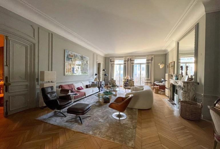 Par123 - Appartement de Prestige Avenue Hoche, Paris 8ᵉ