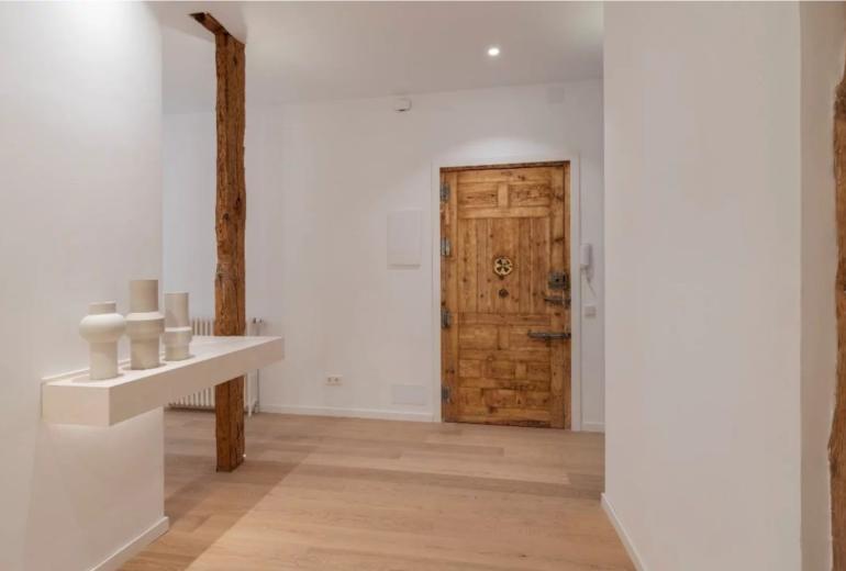 Exclusive brand new loft-style apartment designed by architects