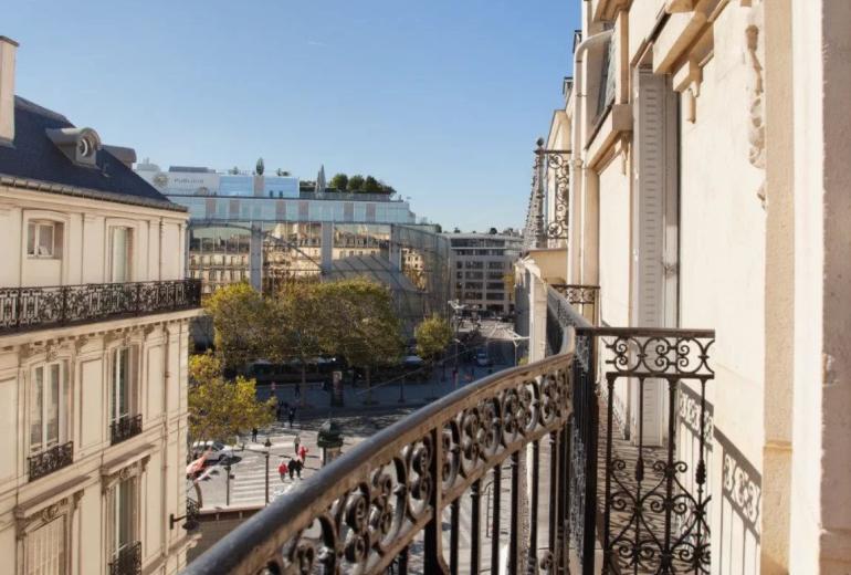Apartment in Paris 8th - l'Arc de Triumph