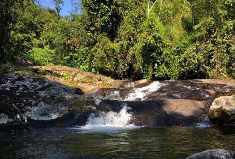 Pty012 -  Aconchegante sítio junto à natureza em Paraty