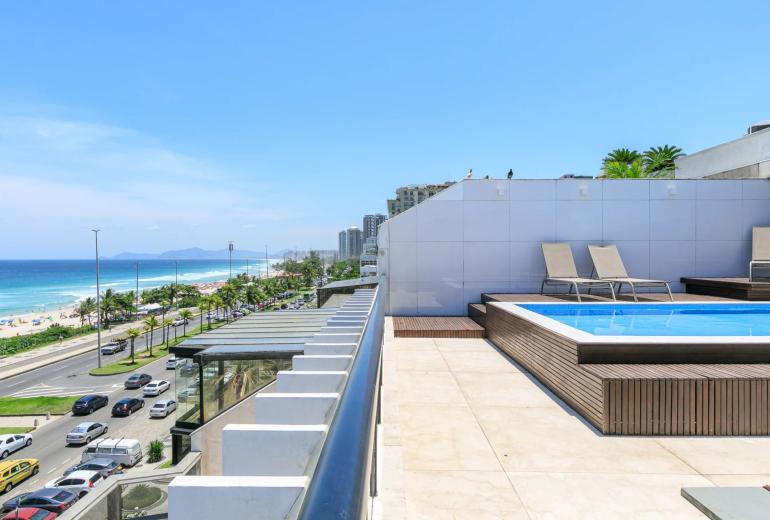 Rio162 - Duplex beachfront penthouse in Barra da Tijuca