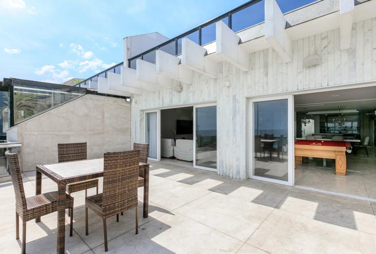 Rio162 - Cobertura duplex à beira-mar na Barra da Tijuca
