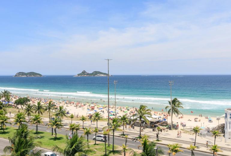 Rio162 - Duplex beachfront penthouse in Barra da Tijuca