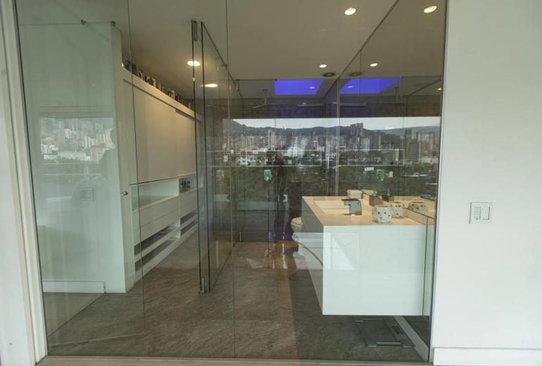 Med042 - Penthouse  de 1 cuarto para alquiler en Medellín