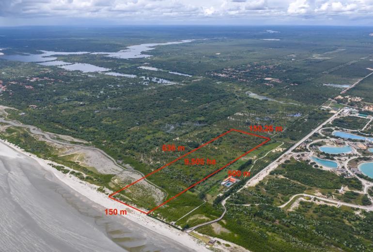 Cea072 - Último grande terreno de frente para o mar na praia de Preá
