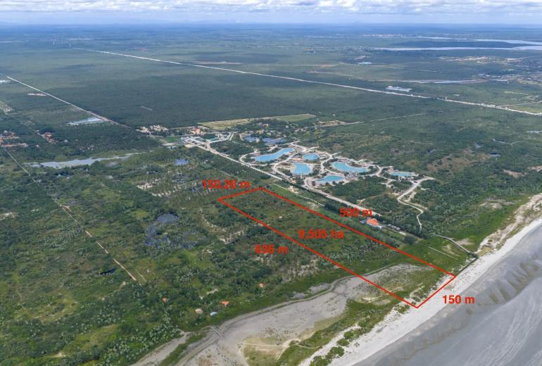 Cea072 - Último grande terreno de frente para o mar na praia de Preá