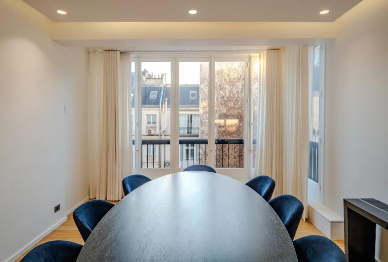 Par024 - Residencia de alto standing en Avenida Montaigne