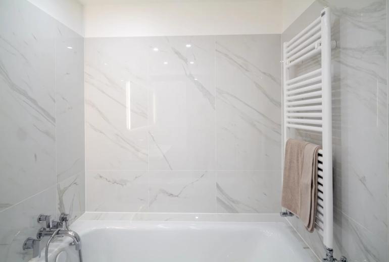 Par024 - Residencia de alto standing en Avenida Montaigne