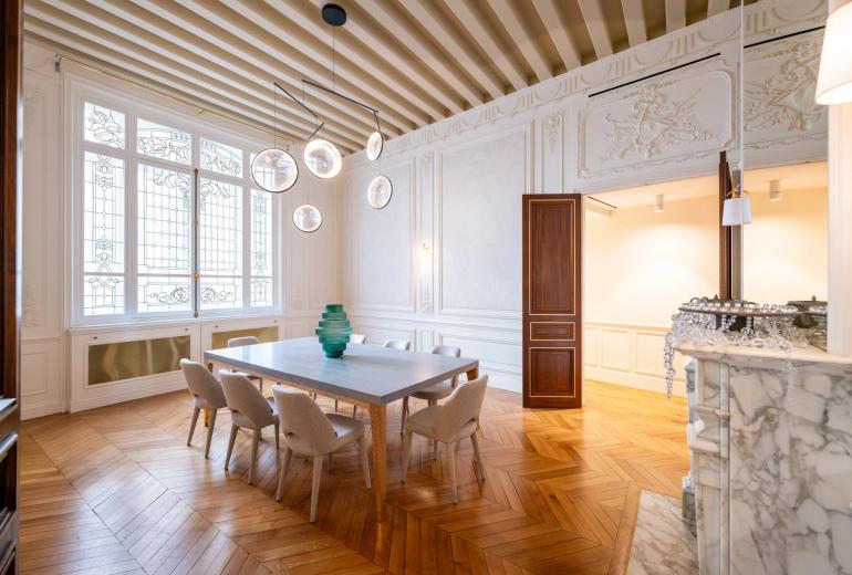 Par031 - Luxury and unique 2 bedroom apartment