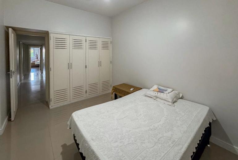 Rio393 - Charmoso apartamento beira-mar em Copacabana