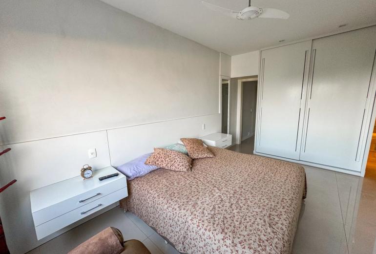 Rio393 - Charmoso apartamento beira-mar em Copacabana