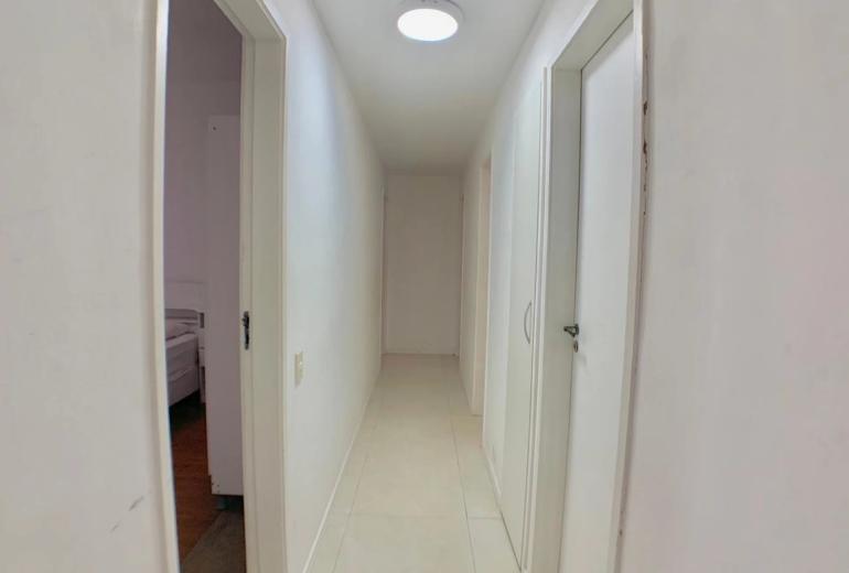 Rio396 - Spacious 4-bedroom apartment in Copacabana