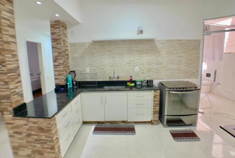 Rio396 - Spacious 4-bedroom apartment in Copacabana