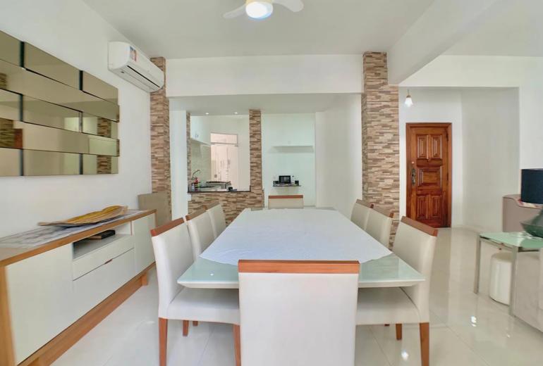 Rio396 - Spacious 4-bedroom apartment in Copacabana