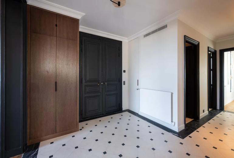 Par133 - Appartement luxueux de 4 chambres