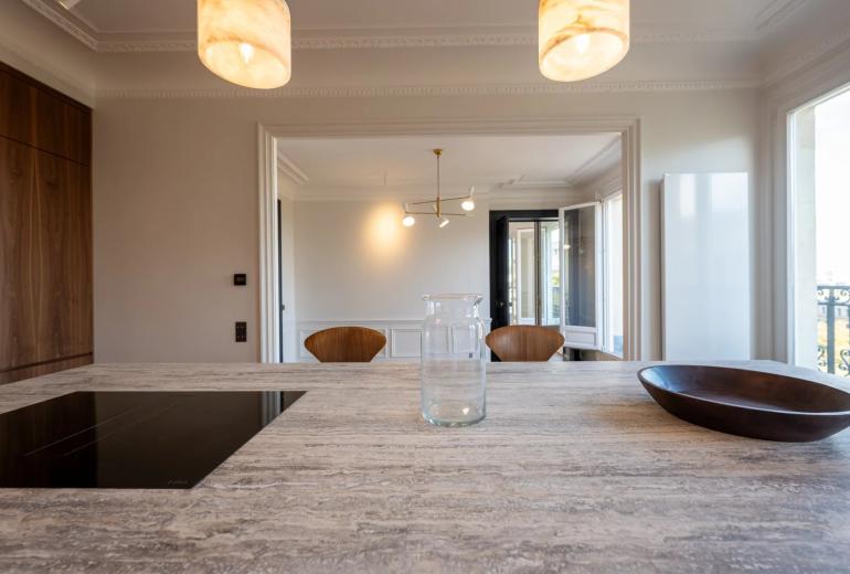 Par133 - Appartement luxueux de 4 chambres