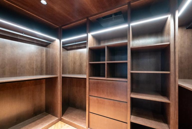 Par133 - Appartement luxueux de 4 chambres