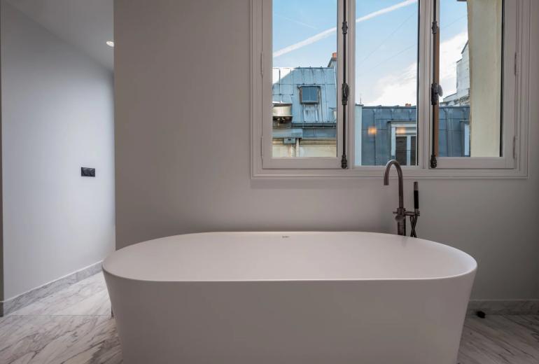 Par133 - Appartement luxueux de 4 chambres