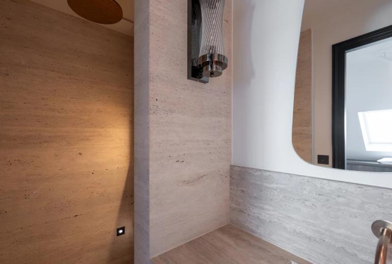 Par133 - Appartement luxueux de 4 chambres