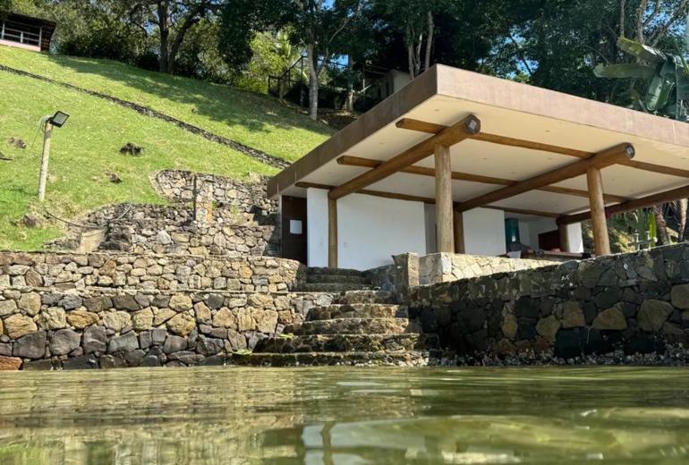 Ang065 - Propiedad con 2 lotes en Ilha Comprida, Angra dos Reis