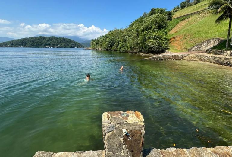 Ang065 - Propiedad con 2 lotes en Ilha Comprida, Angra dos Reis