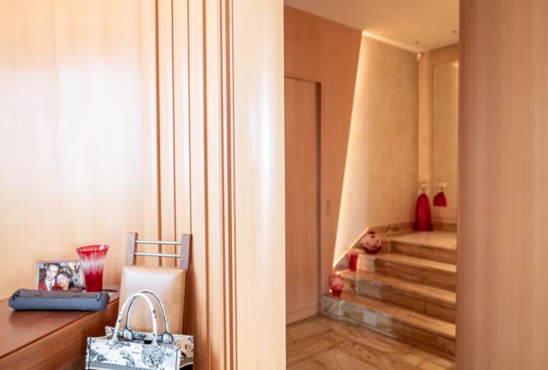 Par142 - Penthouse exceptional para renovar