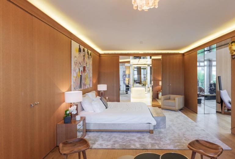 Par007 - Penthouse en Venta en un Palacio Parisino
