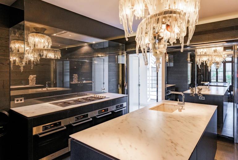 Par007 - Penthouse en Venta en un Palacio Parisino