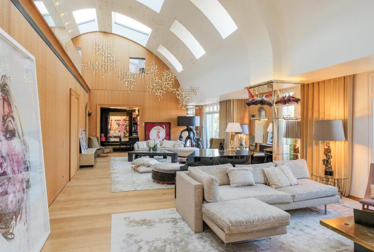 Par007 - Penthouse en Venta en un Palacio Parisino