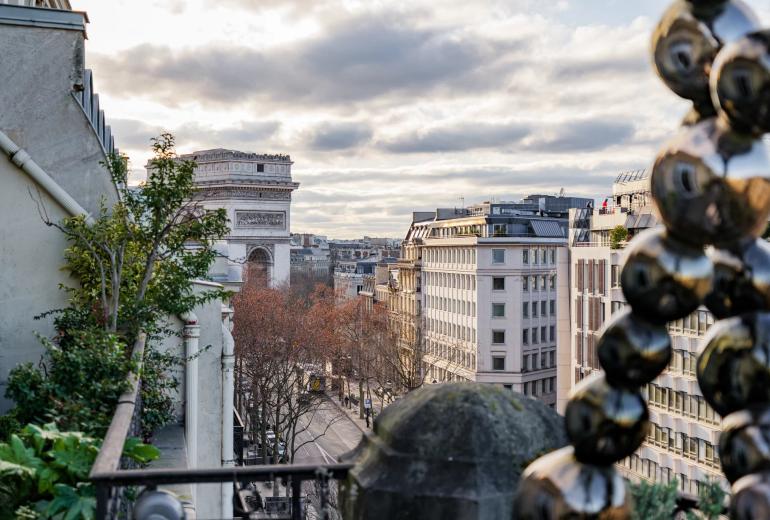 Par007 - Penthouse en Venta en un Palacio Parisino