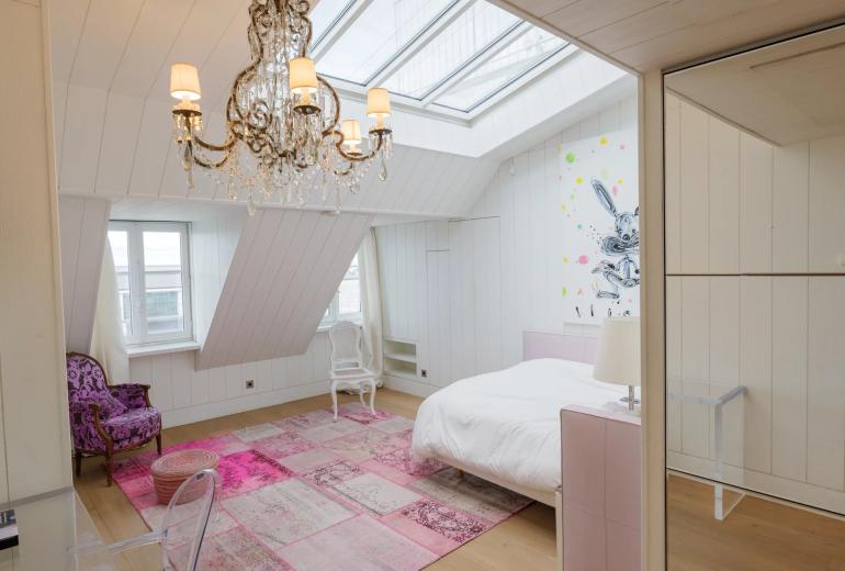 Par007 - Penthouse en Venta en un Palacio Parisino
