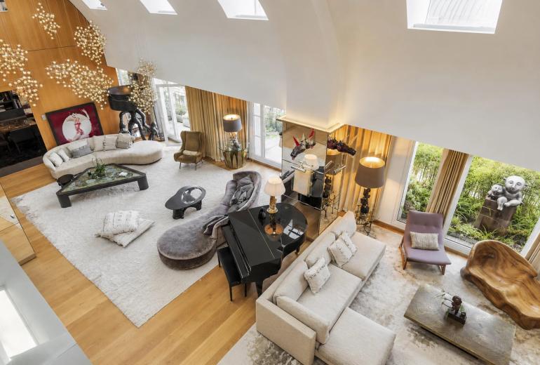 Par007 - Penthouse à vendre dans un Palace Parisien