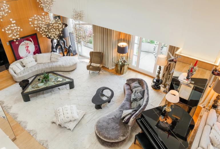 Par007 - Penthouse en Venta en un Palacio Parisino
