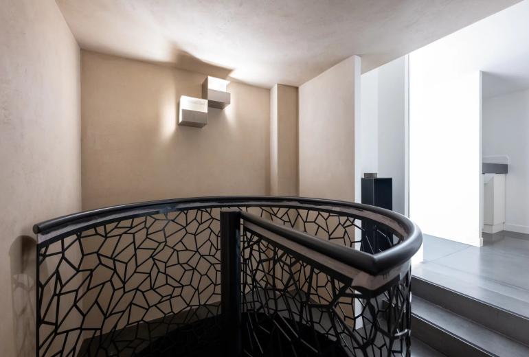 Par035 - Ancien appartement de K.Lagarfeld à vendre
