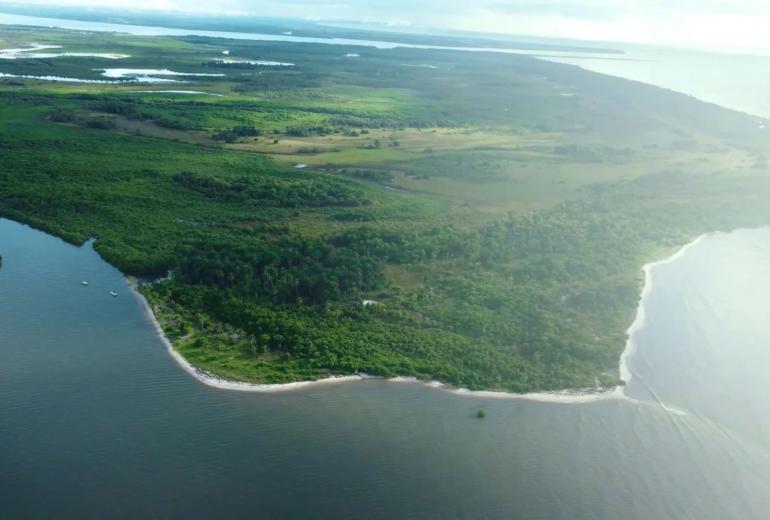 Bah330 - Wild Island for Hotel Development